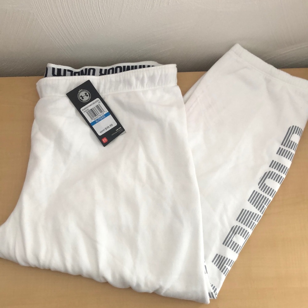 Women’s Under Armour Capris Sweats